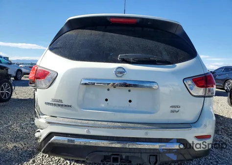 2015 Nissan Pathfinder S from USA, damaged, VIN 5N1AR2MM8FC631939